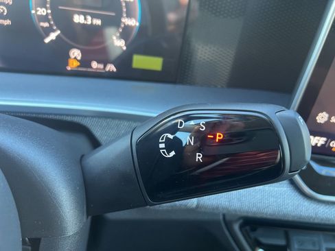 New 2026 Volkswagen Tiguan S AWD/4WD image 27