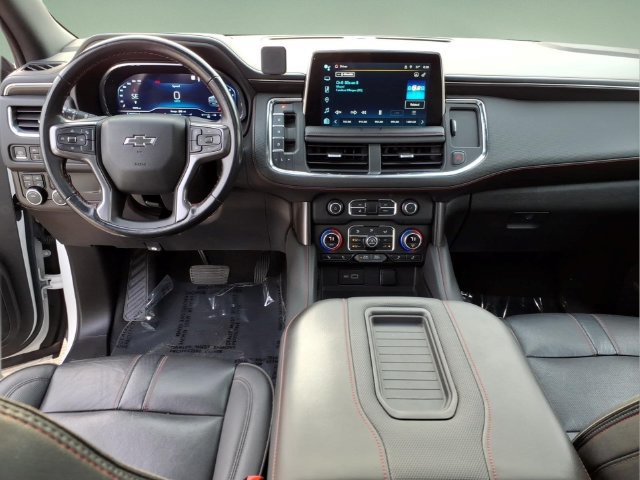 Used 2023 Chevrolet Suburban RST AWD/4WD image 16