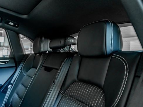 New 2026 Porsche Macan Turbo AWD/4WD image 23
