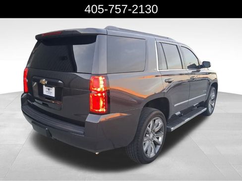 Used 2018 Chevrolet Tahoe LT w/ LT Signature Package image 4
