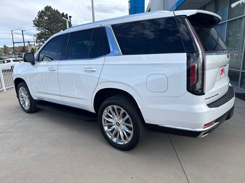 Used 2023 Cadillac Escalade Premium Luxury w/ Performance Package AWD/4WD image 3