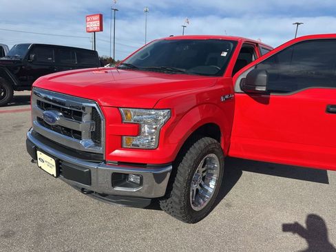Used 2015 Ford F150 XLT w/ Equipment Group 301A Mid image 2