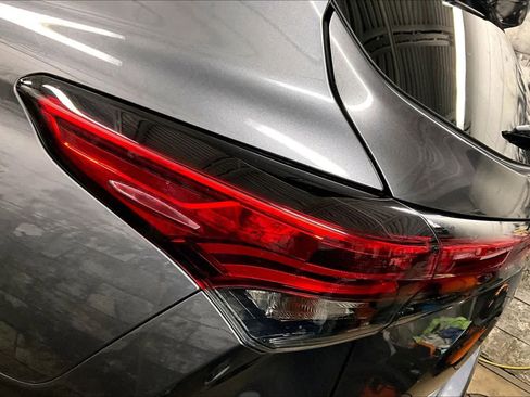 Certified 2022 Toyota Highlander XLE image 26