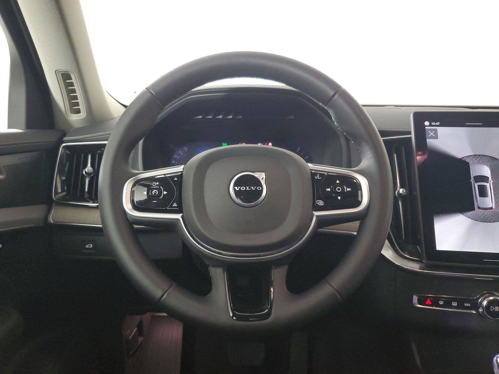 Certified 2026 Volvo XC90 B6 Ultra AWD/4WD image 17
