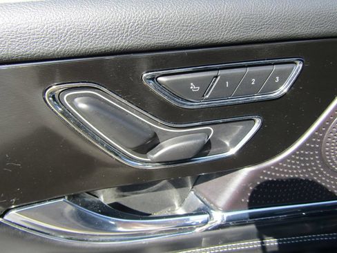 Used 2024 Lincoln Corsair Grand Touring AWD/4WD image 18