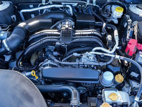 Used 2020 Subaru Outback Limited w/ Popular Package #2 image 9