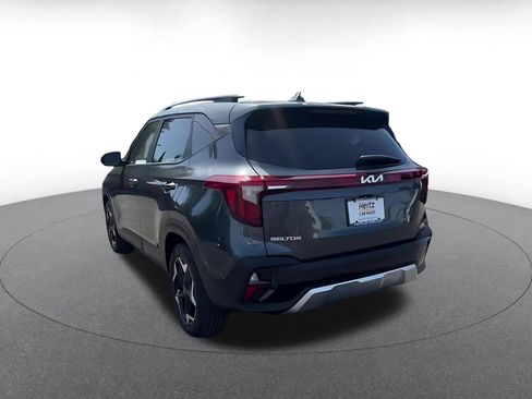 Used 2025 Kia Seltos S FWD image 11