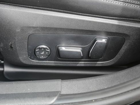 Used 2026 BMW M340i Sedan w/ Premium Package RWD image 18