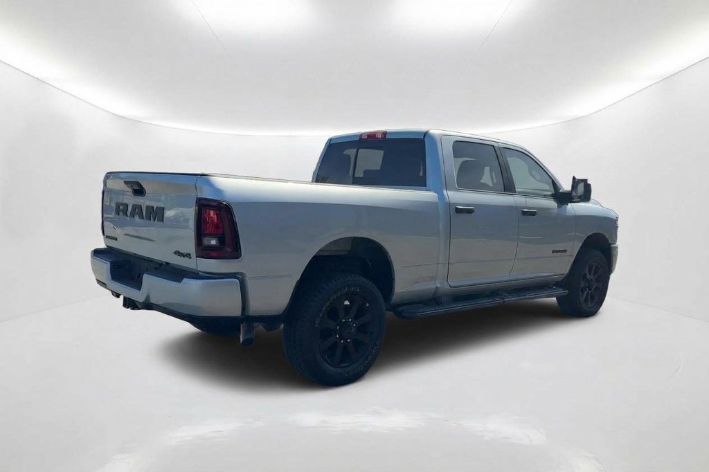 Used 2026 RAM 2500 Big Horn AWD/4WD image 6
