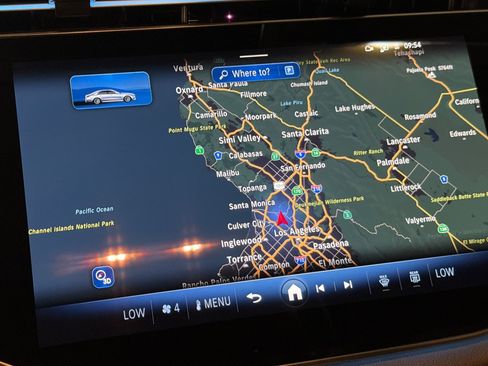 New 2027 Mercedes-Benz E 450 4MATIC Sedan image 17
