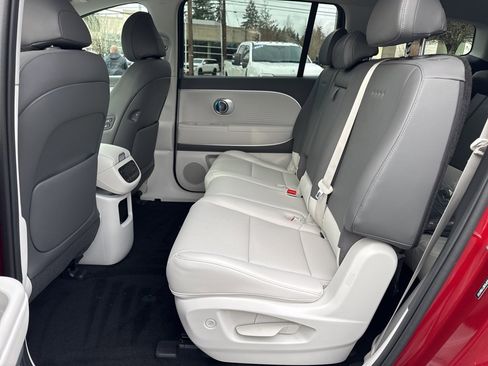 Used 2026 Hyundai Ioniq 9 SEL image 39