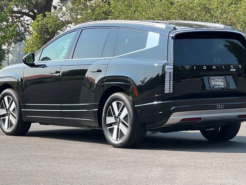 New 2026 Hyundai Ioniq 9 SEL image 6