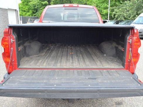 Used 2017 Toyota Tundra SR5 AWD/4WD image 34