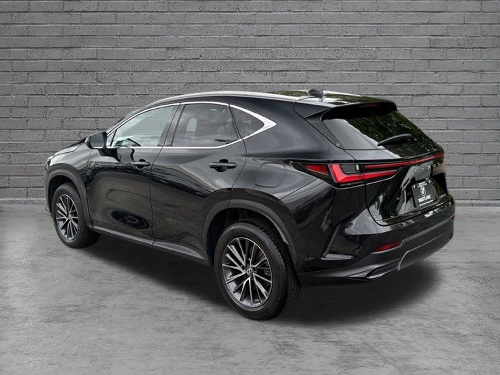 Used 2022 Lexus NX 250 FWD w/ Towing Package (2000 Lbs) image 5