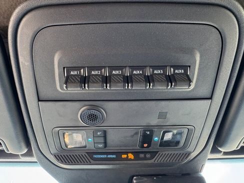 Used 2023 Ford Bronco Badlands image 58