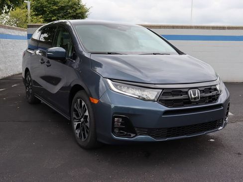 Used 2026 Honda Odyssey Elite image 7