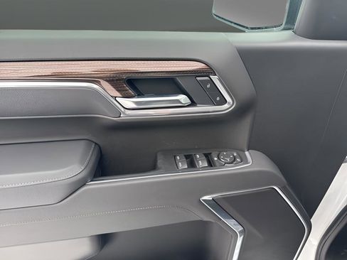 New 2026 Chevrolet Silverado 1500 LT image 15