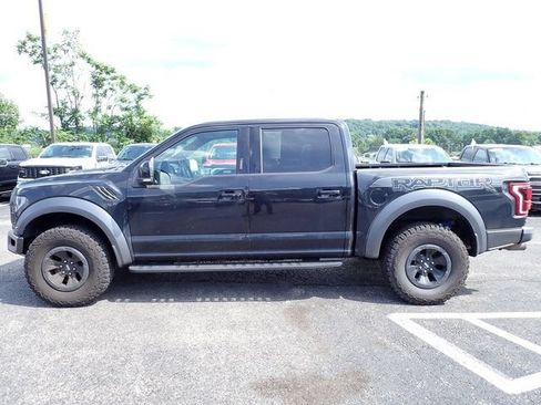 Used 2018 Ford F150 Raptor w/ Equipment Group 802A Luxury AWD/4WD image 2