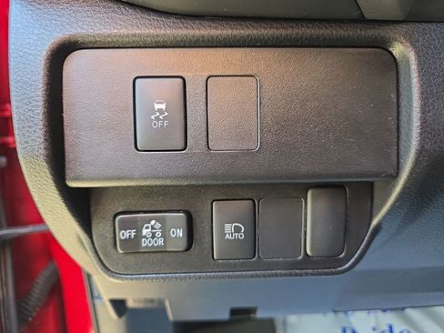 Used 2023 Toyota Tacoma SR5 image 25