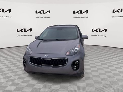 Used 2018 Kia Sportage LX image 3