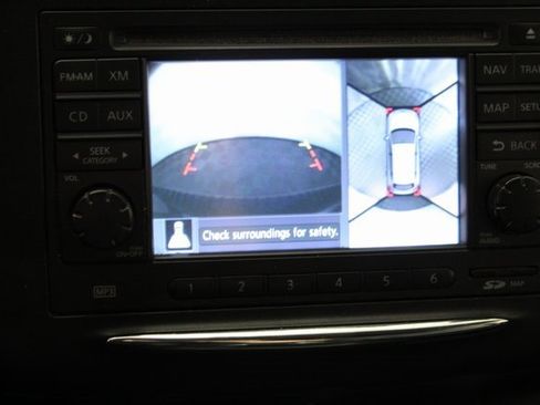 Used 2012 Nissan Rogue SL image 15