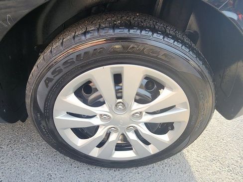 Used 2022 Kia Soul LX image 21