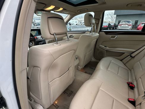 Used 2015 Mercedes-Benz E 350 Sedan image 40