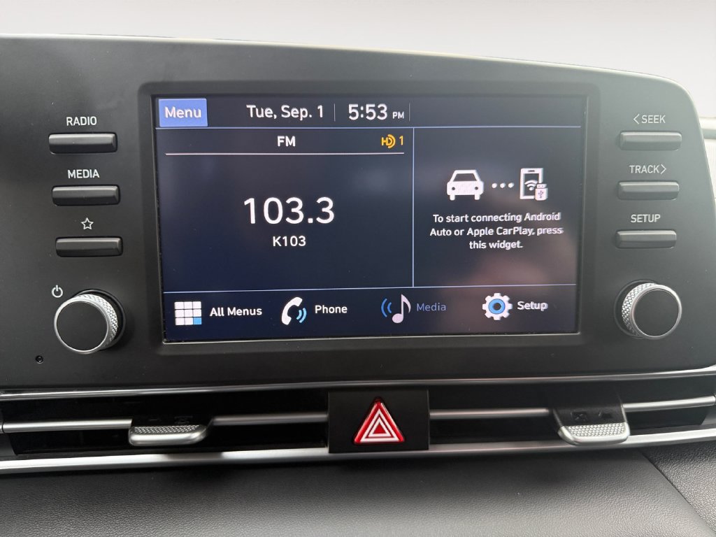 Used 2023 Hyundai Elantra SEL FWD image 14