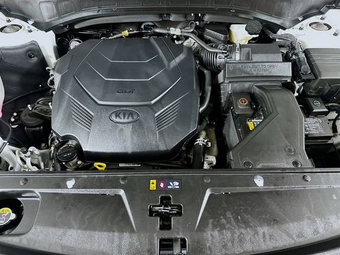 Certified 2021 Kia Telluride LX image 30