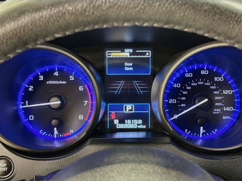 Used 2018 Subaru Outback 2.5i Limited AWD/4WD image 12
