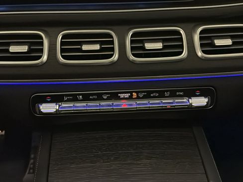 New 2026 Mercedes-Benz GLS 450 4MATIC image 22
