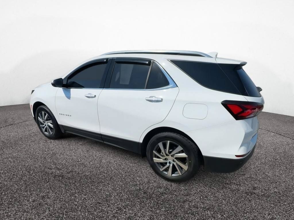 Used 2023 Chevrolet Equinox Premier AWD/4WD image 6