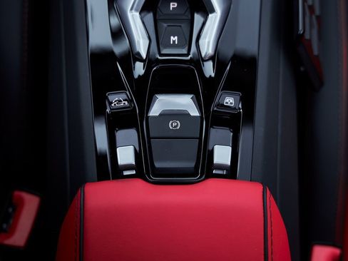 Used 2024 Lamborghini Huracan EVO image 55