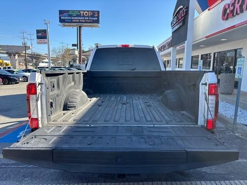 Used 2018 Ford F350 Platinum w/ Platinum Ultimate Package image 12