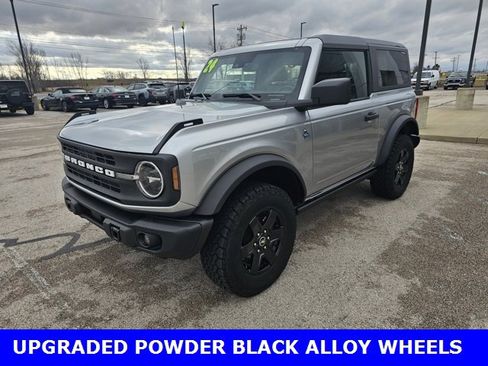 Used 2024 Ford Bronco Black Diamond image 5