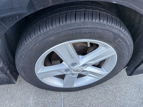 Used 2012 Toyota Camry SE image 11