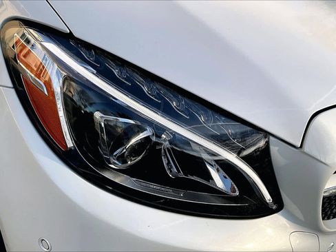 Used 2018 Mercedes-Benz C 300 Cabriolet image 24