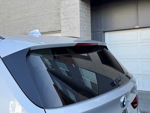 Used 2015 BMW X5 xDrive50i image 18