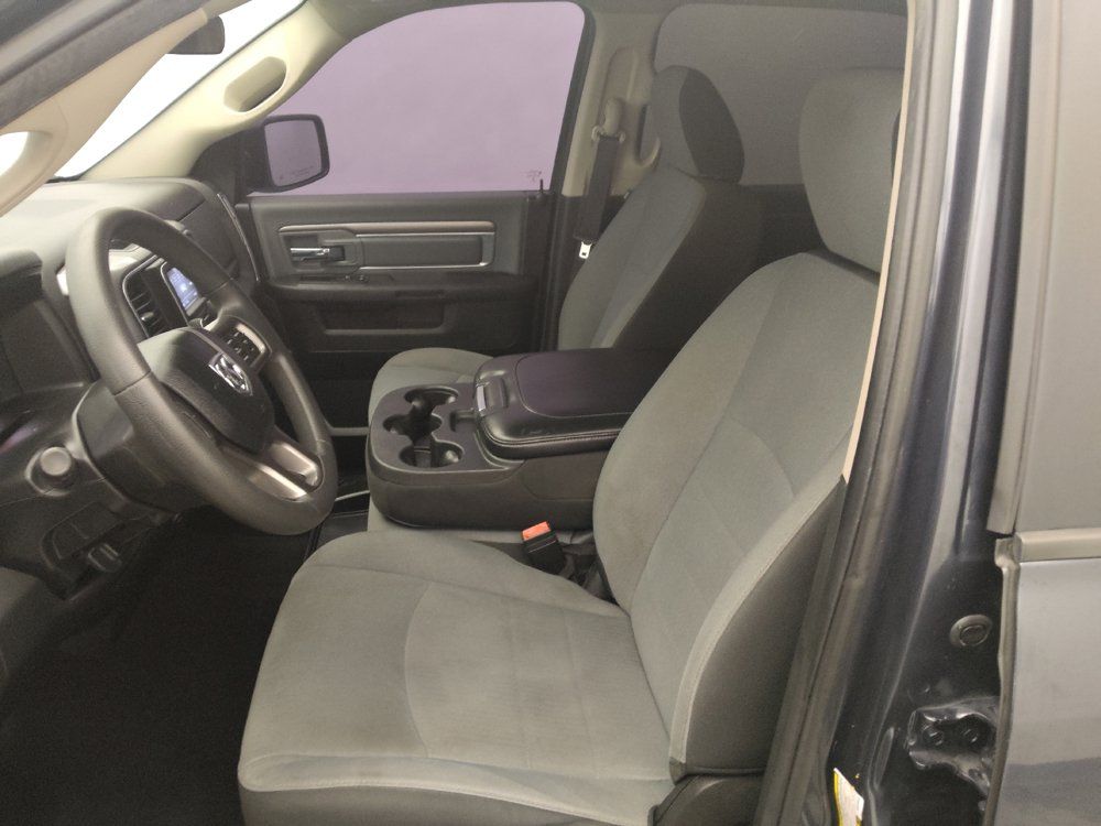 Used 2021 RAM 1500 Classic SLT RWD image 17
