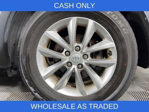 Used 2017 Kia Sorento LX image 11