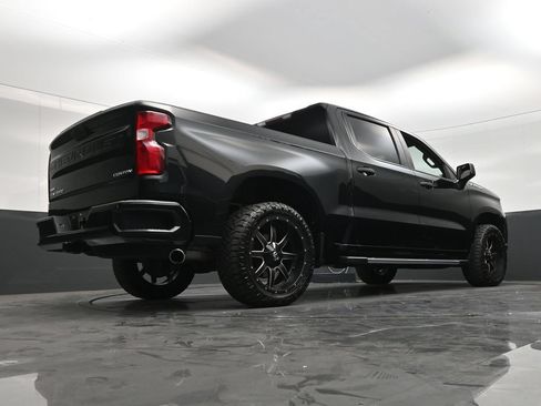 Used 2019 Chevrolet Silverado 1500 Custom w/ Custom Value Package RWD image 24