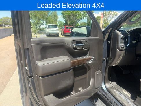 Used 2020 GMC Sierra 1500 Elevation w/ Elevation Value Package AWD/4WD image 21