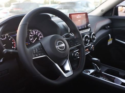 New 2025 Nissan Sentra SR image 14