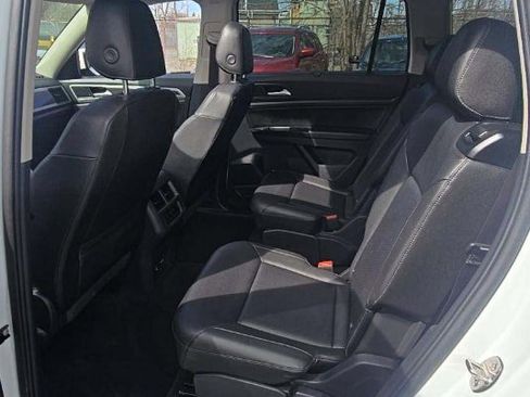 Used 2020 Volkswagen Atlas SE w/ Panoramic Sunroof Package image 14