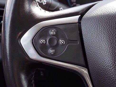 Used 2019 Chevrolet Traverse LT image 21