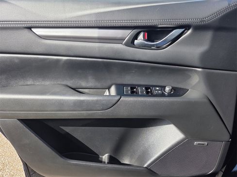 Used 2018 MAZDA CX-5 Touring w/ Preferred Equipment Package image 16