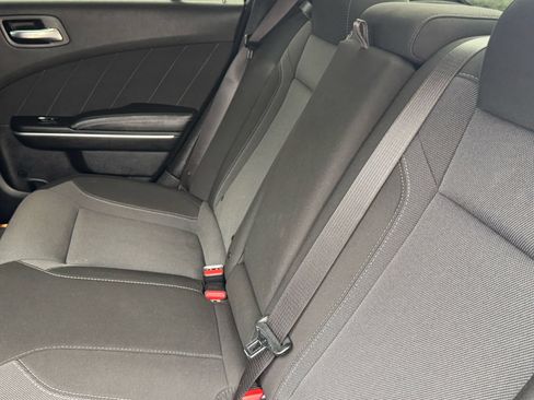 Used 2021 Dodge Charger SXT RWD image 27