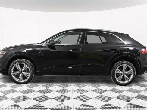 Used 2022 Audi Q8 Premium AWD/4WD image 22