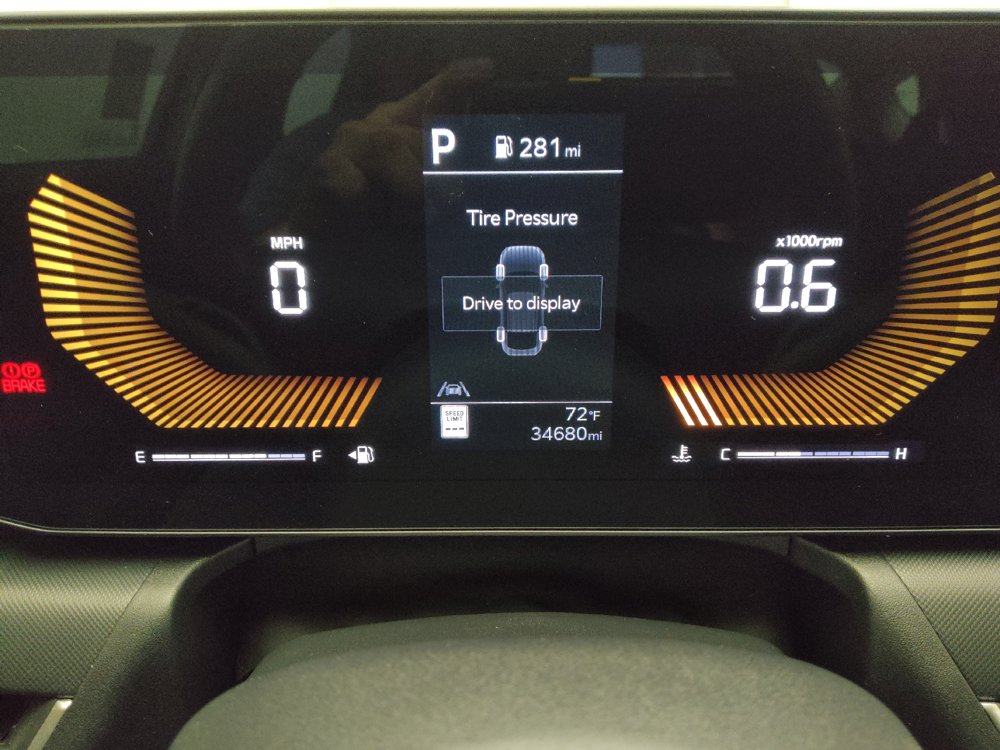 Used 2025 Kia K4 FWD image 23