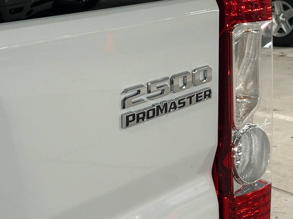 Used 2023 RAM ProMaster 2500 FWD image 18